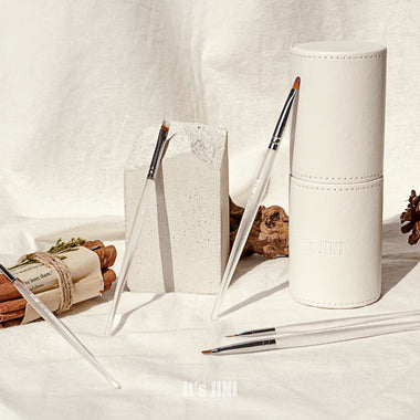 DGEL x JINI : It’s Jini Nail Brushes